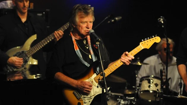 Rocker Dave Edmunds expected to make full recovery after suffering cardiac arrest
