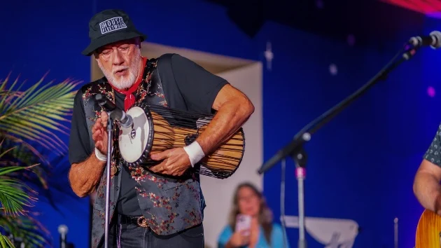 Mick Fleetwood makes special appearance at Maui Music and Food Experience
