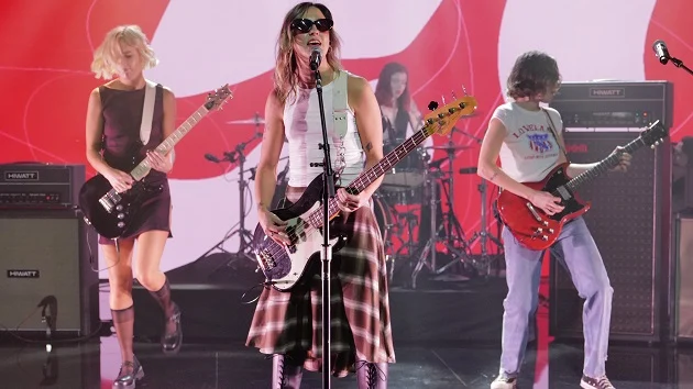 The Beaches win ‘Lesbian of the Year’ with latest ‘﻿No Hard Feelings﻿’ track