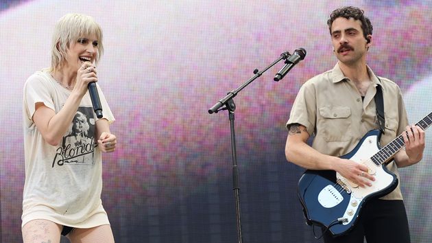 Hayley Williams comments on status of Paramore: ‘We always take huge breaks’