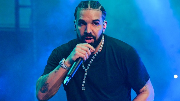 Drake addresses BBL and ab surgery rumors