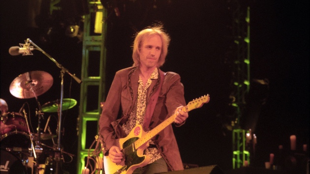 Tom Petty releases ‘Wildflowers’-era rehearsal performance
