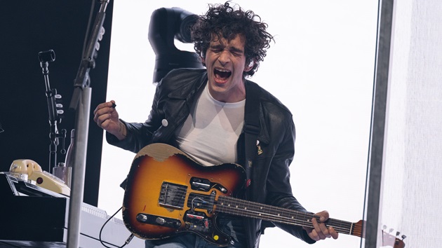 Watch Matty Healy cover James Taylor with Tiny Habits