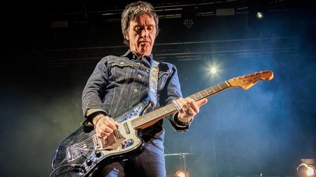 Johnny Marr announces new signature guitar with Fender