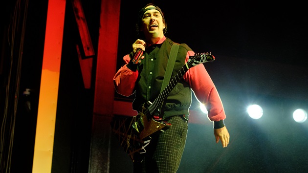 So far, so good: Pierce the Veil earns second #1 single on ‘Billboard’ Alternative Airplay