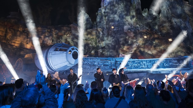 Good Charlotte shares cover of The Pogues’ ‘Fairytale of New York’