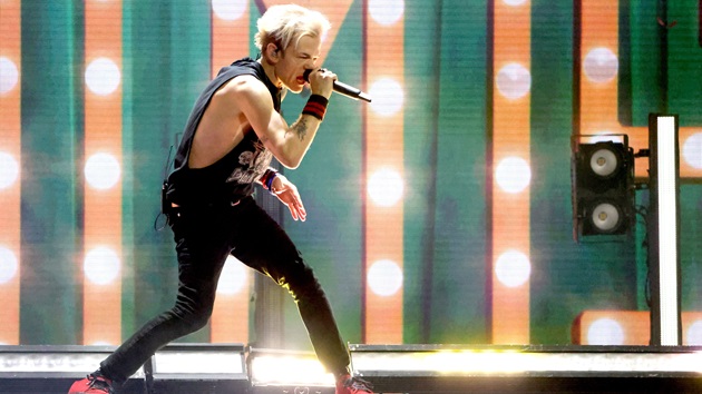 Sum 41’s Deryck Whibley reflects on 2014 hospitalization