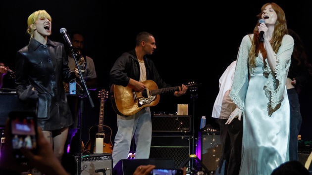 Hayley Williams, Florence Welch among guests at Jack Antonoff’s 2025 Ally Coalition benefit concert