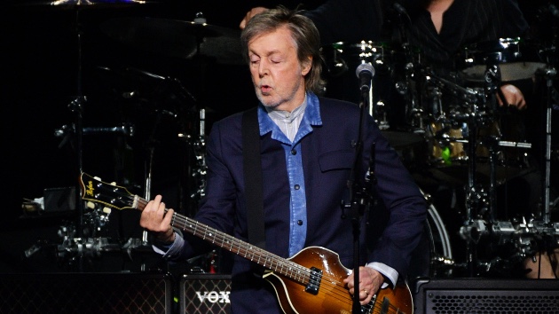Paul McCartney tops ‘Billboard’ Boxscore, plus The Beatles drop new holiday yule log