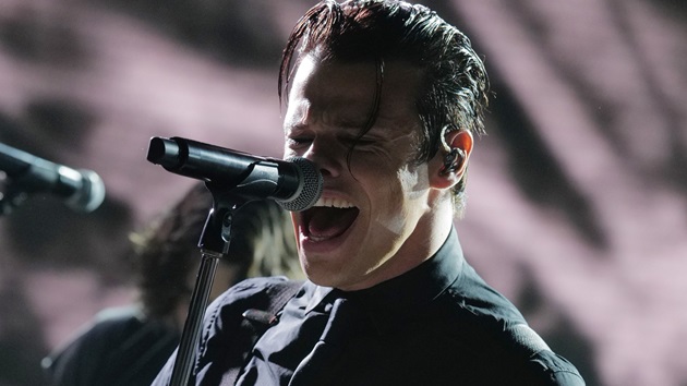 Listen to acoustic version of Yungblud’s ‘Zombie’