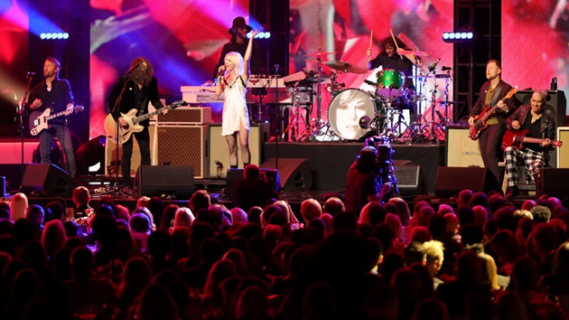 Foo Fighters perform songs from Mariah Carey’s secret grunge album at MusiCares Person of the Year gala