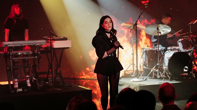 Hear St. Vincent guest on new Cate Le Bon song, ‘Always the Same’