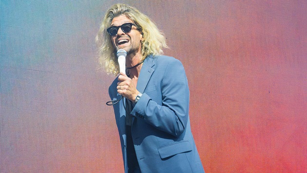 Taking Back Sunday, CHVRCHES singers join Halsey at New York City show