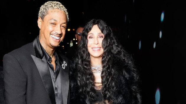Cher says much-younger boyfriend isn’t threatened by her ‘shine’