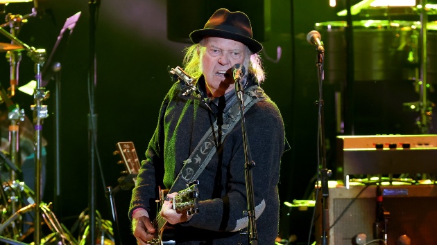 Neil Young cancels 2026 tour dates