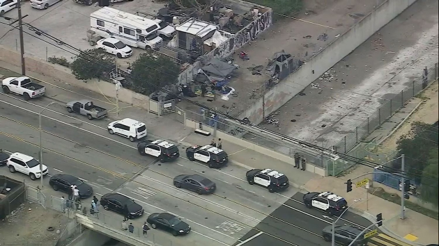 4 murders of homeless people including ex-NFL player may be connected: Police