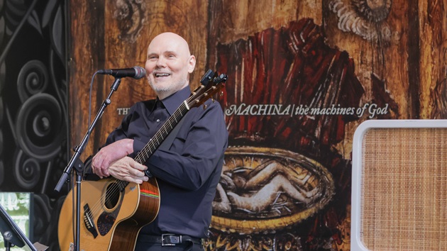 Billy Corgan named to board of directors of Chicago’s Lyric opera house