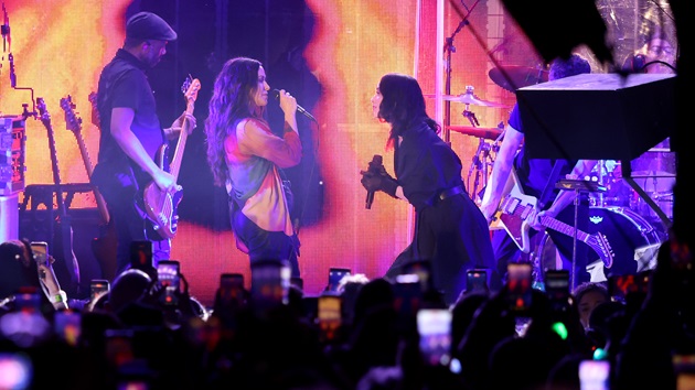 You oughta know St. Vincent rocked with Alanis Morissette at SXSW