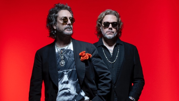 The Black Crowes’ Rich Robinson talks new album, ‘A Pound of Feathers’