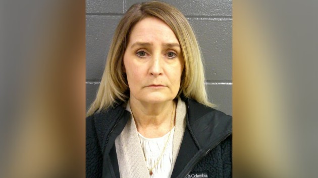 Woman arrested for 2011 cold case murder of Iowa real estate agent