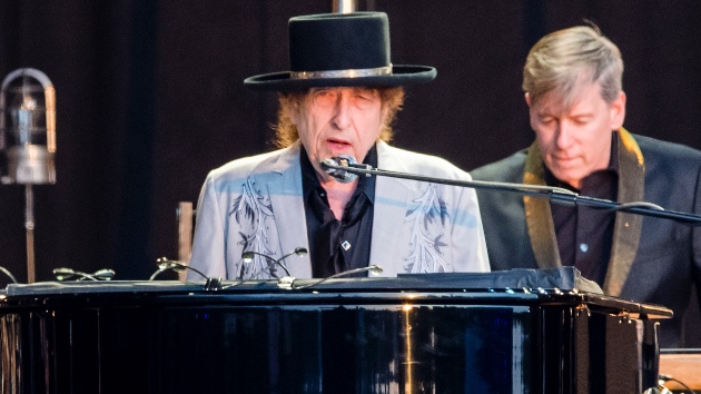 Bob Dylan adds more US dates to his 2026 tour