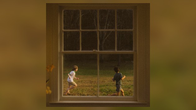 Noah Kahan’s ﻿’The Great Divide﻿’ debuts at #1 in the UK