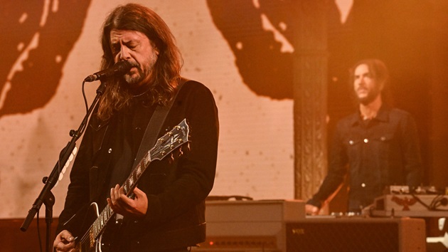 Watch Foo Fighters play ‘﻿Your Favorite Toy﻿’ tracks on ﻿’The Late Show with Stephen Colbert’