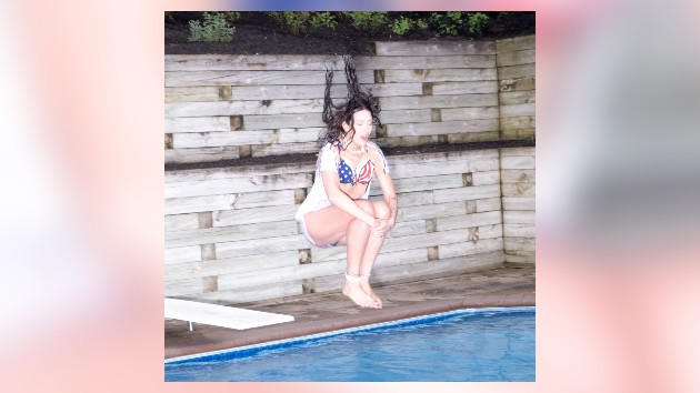 Listen to new Julia Wolf song, ‘Deep End’
