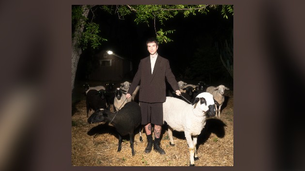 Jutes announces new album, ‘Chin Up, Beautiful’