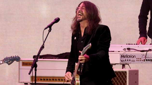 Foo Fighters cover The Beatles & jam with Dave Grohl’s daughter’s boyfriend at Liverpool shows