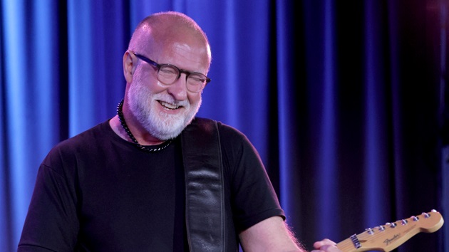 Sugar announces mini documentary celebrating reunion