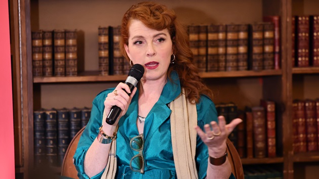Melissa Auf der Maur announces ‘﻿Bass Womb Room’ ﻿compilation of ’90s recordings