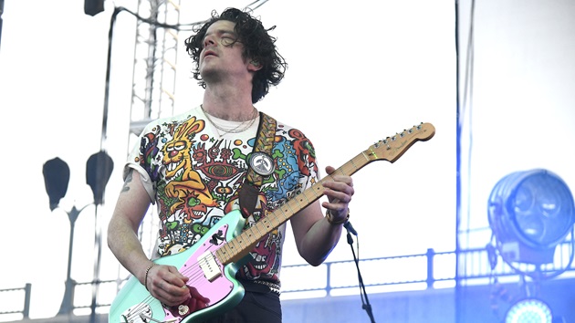 Modest Mouse guitarist Simon O’Connor dropped from upcoming tour
