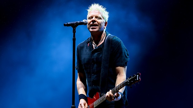 Hear The Offspring’s Dexter Holland sing on new Billy Morrison song, ‘Never Gonna Change’