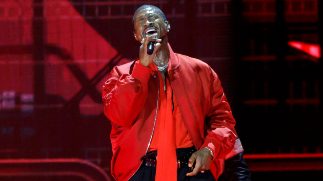 Woman breaks silence after awkward onstage interaction with Usher