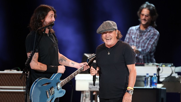 Let there be Foo: Foo Fighters to open for AC/DC in St. Louis