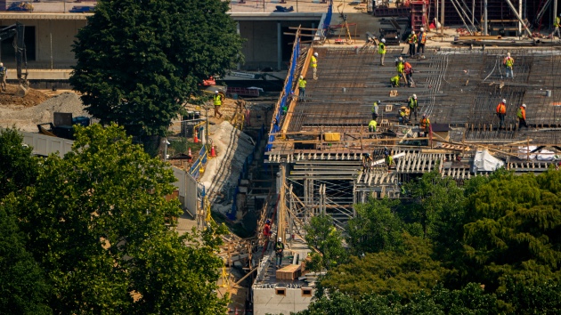 Trump appeals to Supreme Court to allow White House ballroom construction to continue
