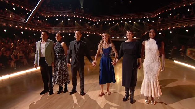 ’10 Things I Hate About You’ cast reunites with Julia Stiles on ‘DWTS’