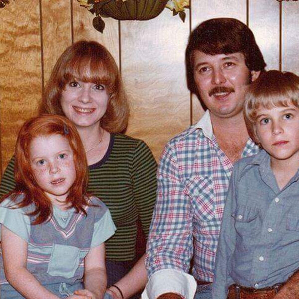 Mom’s Nightgown – AFTER THE SHOW 10/22