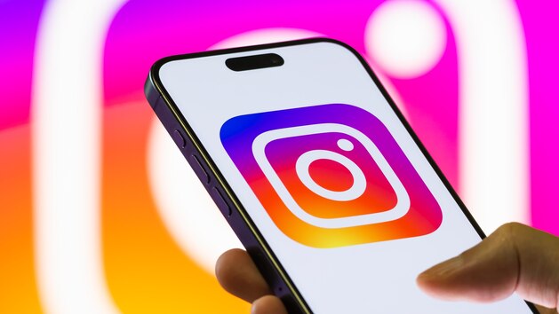 Jury selection set to begin in Los Angeles in Snap, Meta social media addiction case